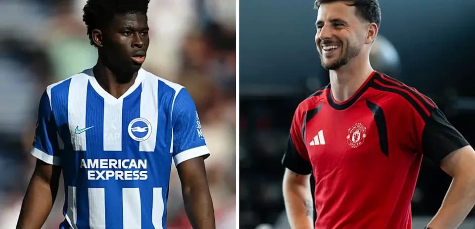 Игроки в формах Brighton и Manchester United